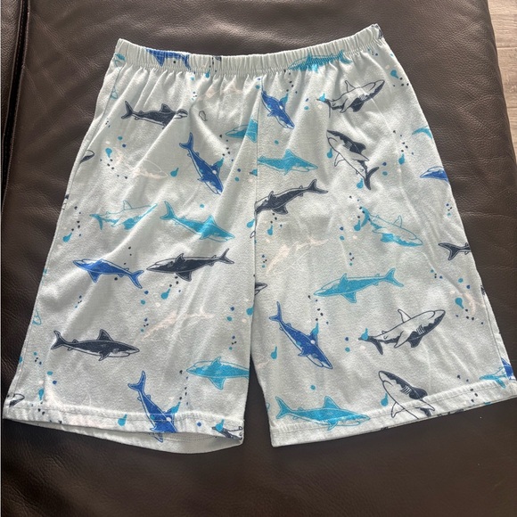 Boy’s Graphic Pajamas Set Bundle Size 18/20 - Picture 10 of 10